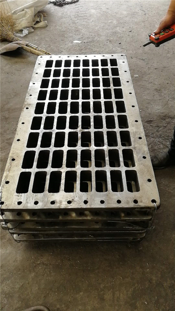 熱處理爐底板應(yīng)用時(shí)有哪些要求